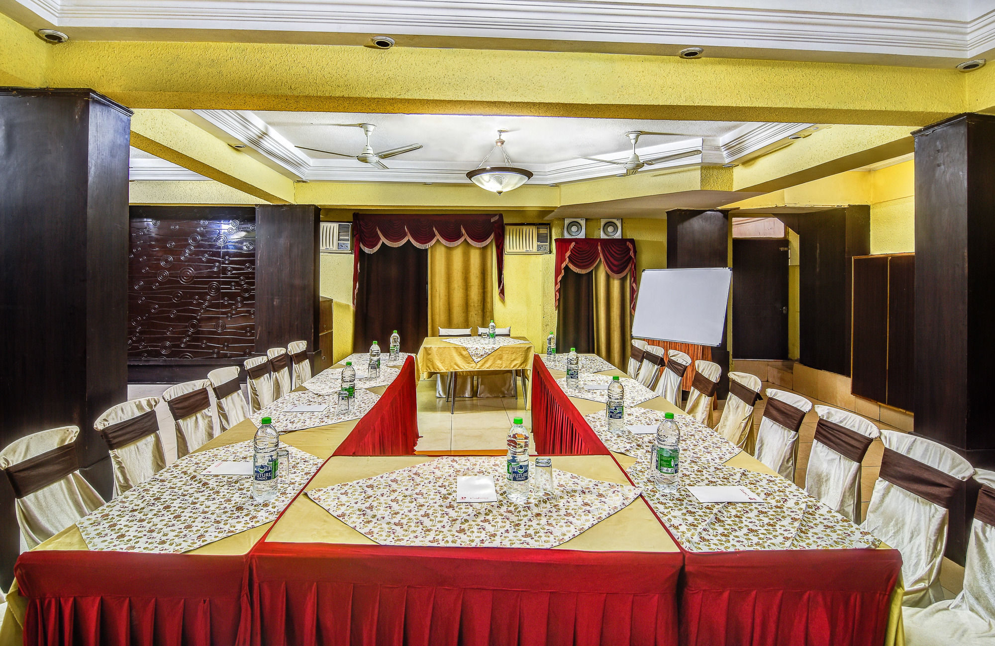 Hotel The Shagun Bhopal Exterior foto